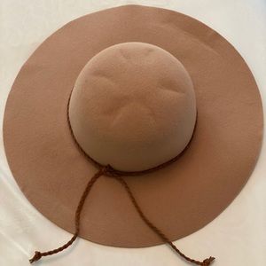 Joyfolie light brown felt boho hat